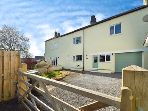 Photo 5- click for photo gallery